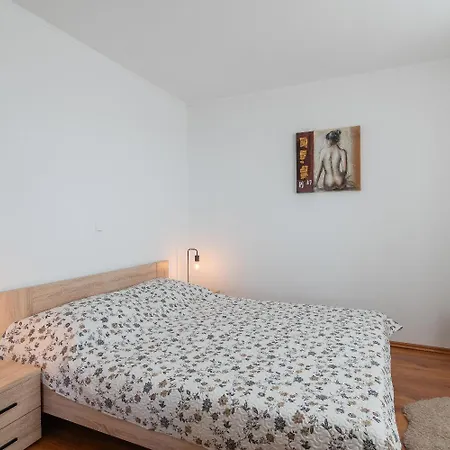 Apartment Ip - 200 M From Sea *