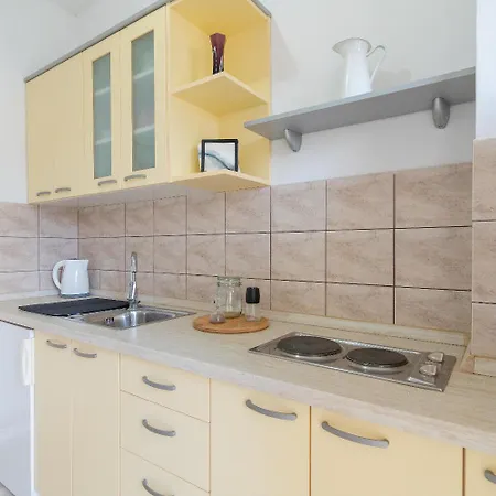 Apartment Ip - 200 M From Sea *