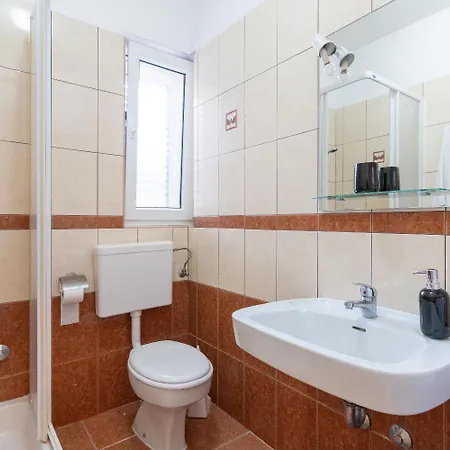 Ip - 200 M From Sea Apartment *
